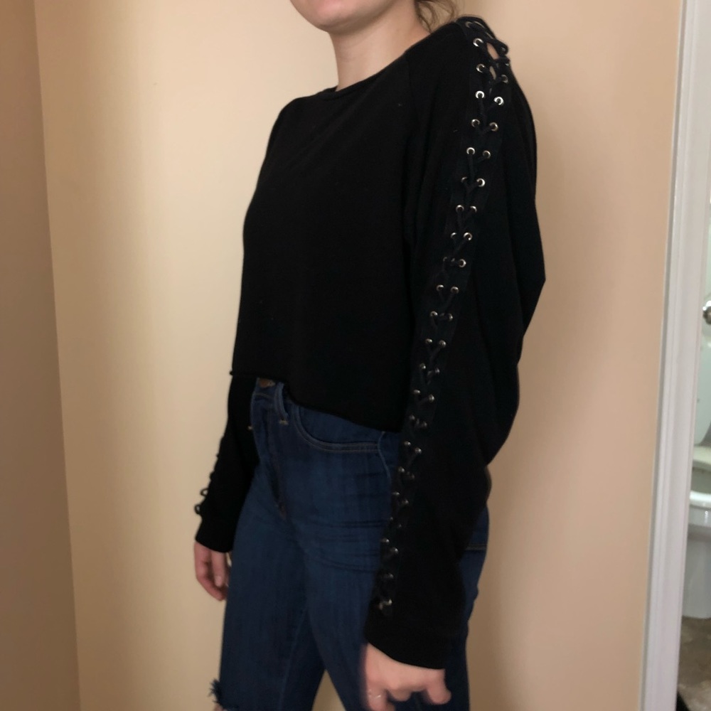 Cropped sweatshirt